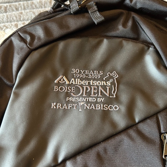 Under Armour  backpack NWT - Picture 3 of 4